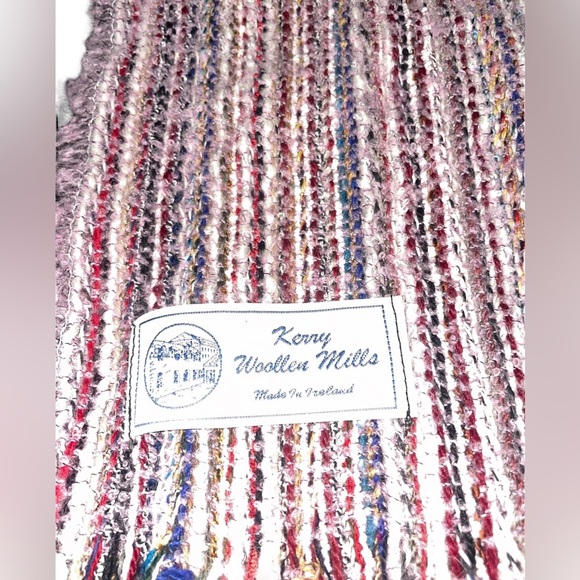 Kerry Woollen Mills Ireland 100% Lambswool Scarf Pink And Purple Toned. EUC - Picture 2 of 3